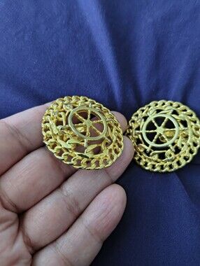 Vintage Nautical Signed MJ ENT Gold Tone Clip On Earrings. Estate Find